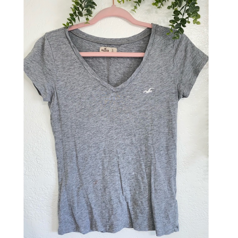 Hollister T-shirt